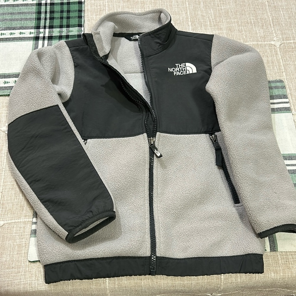 The North Face boys fleece jacket